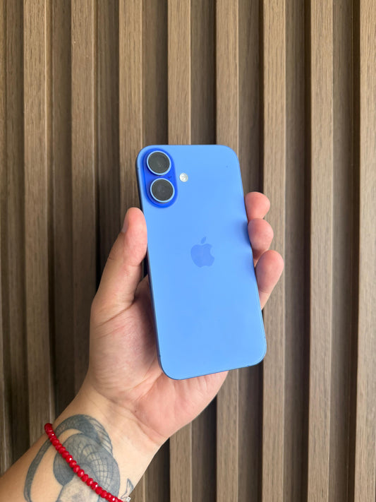 iPhone 16 128GB – Detalle Estético en Pantalla (Rayas Leves) | Remate Único