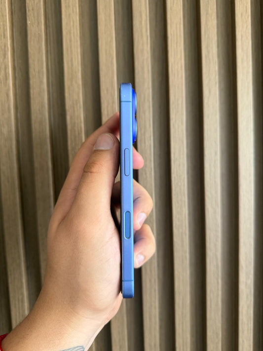 iPhone 16 128GB – Detalle Estético en Pantalla (Rayas Leves) | Remate Único